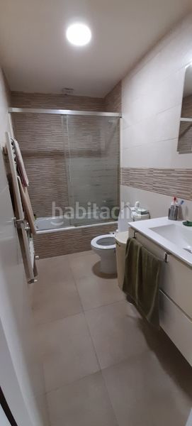 Foto 71319222-29dd-456c-8984-8119fb8cd954. Pis amb xemeneia calefacció a Centro Colmenar Viejo