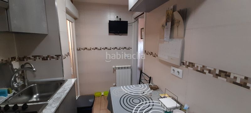 Foto 73a57fb1-dec3-415c-8256-9679cea640c9. Pis amb xemeneia calefacció a Centro Colmenar Viejo