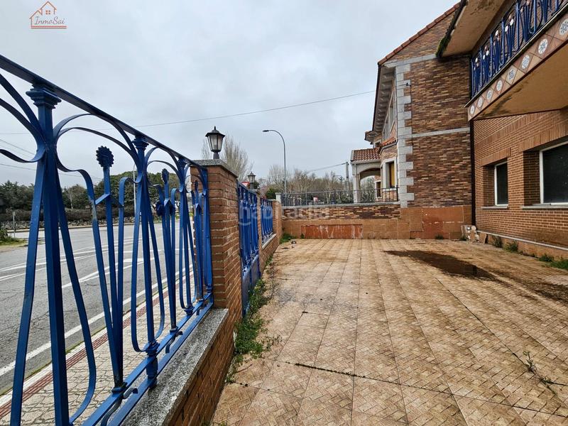 Foto 2a345332-cc82-4a96-89ec-fa7bc9fdf5d0. Rent business premise in Valdemorillo pueblo Valdemorillo