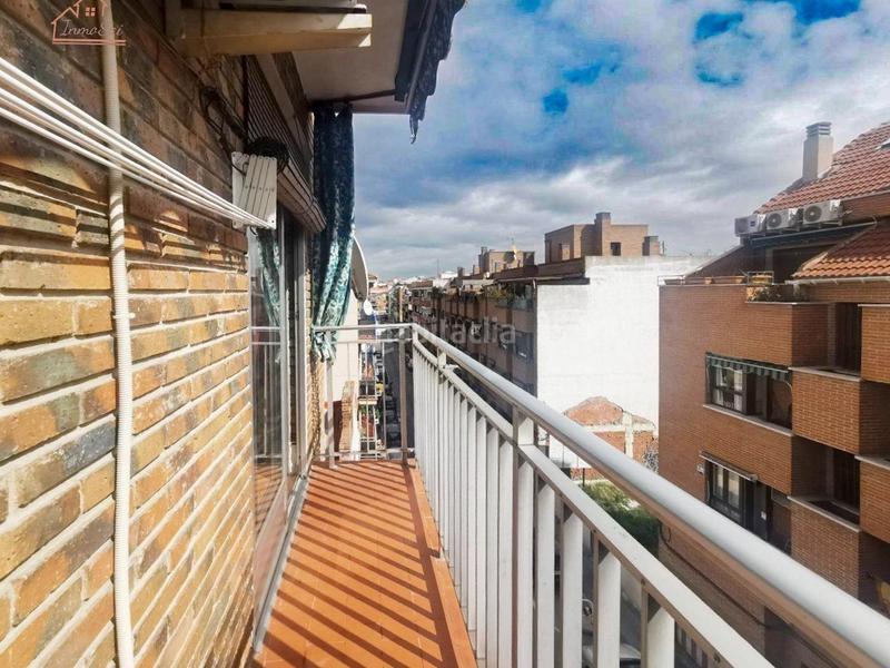 Foto 5551fa5e-febd-4562-90d5-d44df9738310. Piso luminosa vivienda con terraza en excelente ubicación! en Madrid