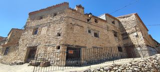 Casa a Barrio alto-chaorna 20. Una casa para soñar con vistas a la sierra