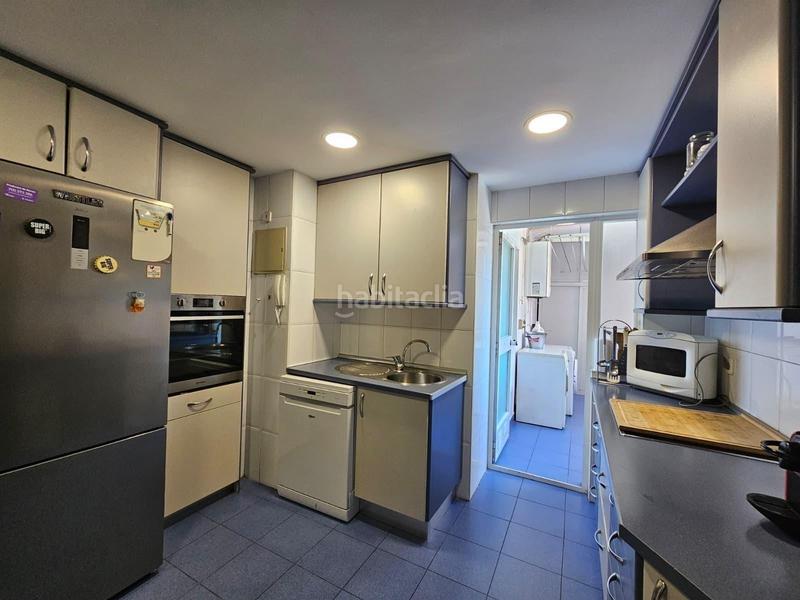 Foto 548dd6c2-dbb7-42a5-a240-e58aa696a135. Pis amb calefacció aparcament piscina a Estrella Madrid