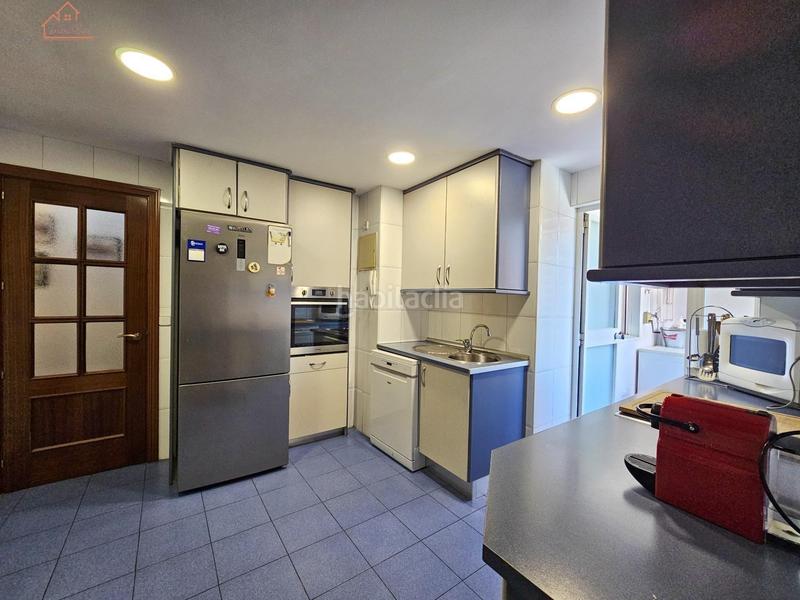 Foto 56aa191e-cd14-461f-8c9f-d97624ff7a57. Pis amb calefacció aparcament piscina a Estrella Madrid