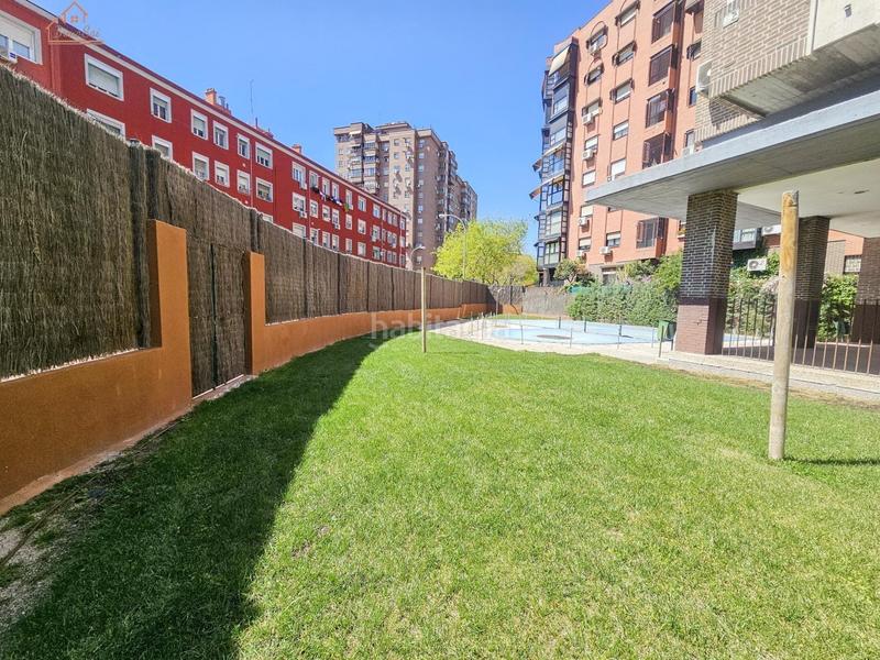 Foto e3fd2155-79c2-45de-9402-f5a7323fec3f. Pis amb calefacció aparcament piscina a Estrella Madrid