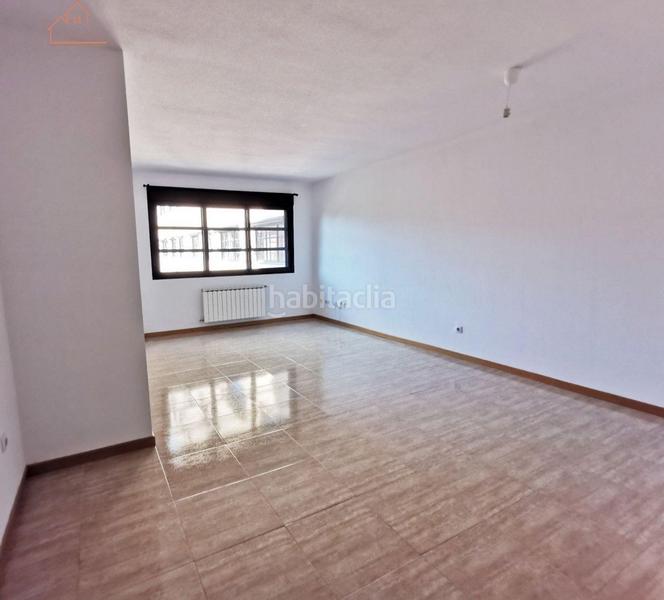 Foto a61d4f99-b33f-4900-9870-b130d88e7a98. Etagenwohnung mit heizung parking pool in Las Tablas Madrid