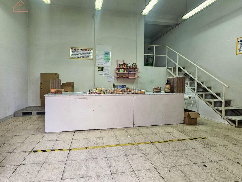 Foto 7f8a46a0-2ae4-45ae-8135-05e02d239172. Local comercial a Abrantes Madrid