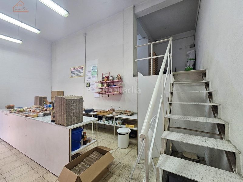 Foto b74a2c3b-f08a-4398-affc-f508b170e738. Local comercial a Abrantes Madrid