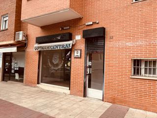 Alquiler Local Comercial  Calle ferrocarril