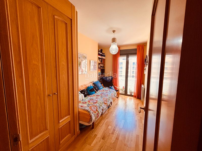 Foto 11c9f5f3-dccc-4aca-9a95-9167a91a35ed. Flat with heating parking pool in San Isidro Getafe