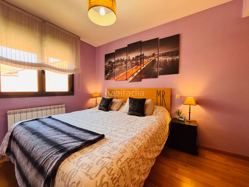 Foto c6132810-3325-4350-aba3-bd0e57ee870e. Flat with heating parking pool in San Isidro Getafe