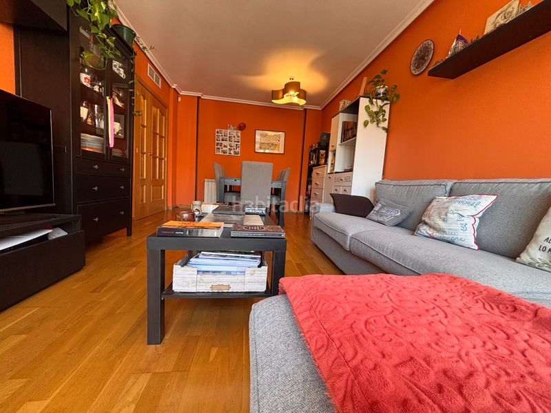 Foto f755c222-4eb7-4164-9d32-82c87140ddf6. Flat with heating parking pool in San Isidro Getafe