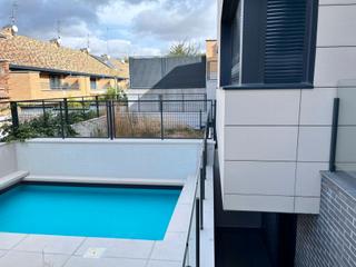 Location Chalet  Calle joan miró. Estupendo chalet en alquiler sector s boadilla