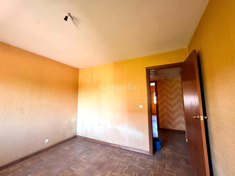 Foto 3e3ee027-bf0f-429e-b083-2438a821f2b4. Piso venta piso para reformar en Abrantes Madrid