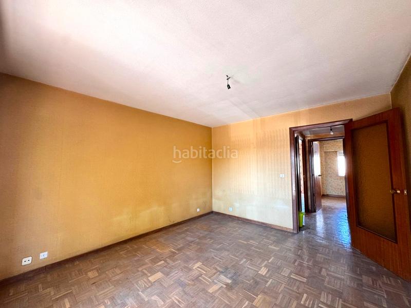 Foto 873b3ca1-dbed-49a5-a082-6f0e1cf5a574. Piso venta piso para reformar en Abrantes Madrid