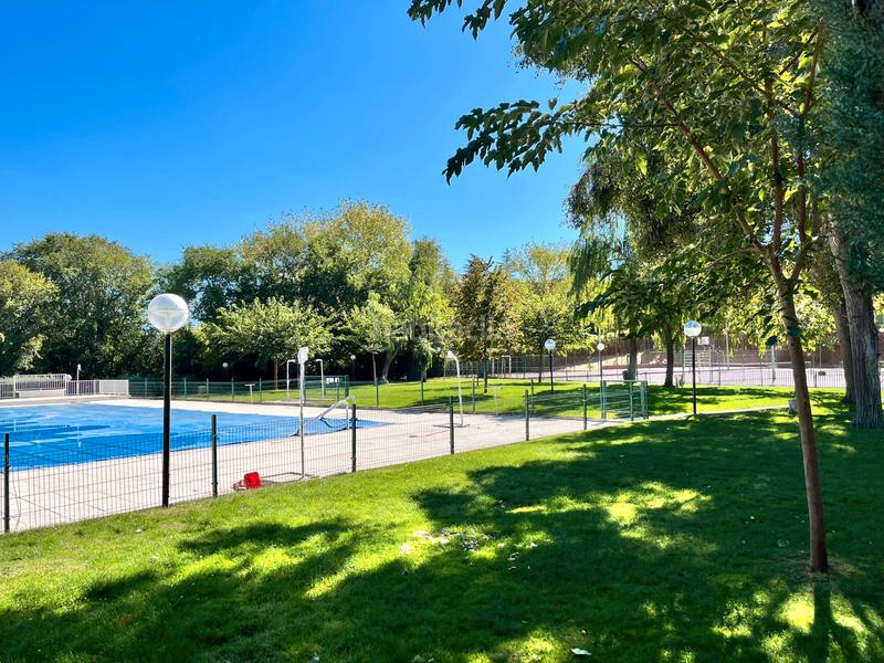 Foto 86559842-cd0e-4f93-aae4-5b6fce0e308a. Lloguer pis amb calefacció aparcament piscina a Prado de Somosaguas Pozuelo de Alarcón