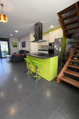 Casa adossada a Torrejón de Velasco. Inmobiliaria carvallo vende en exclusiva chalet adosado, con aer