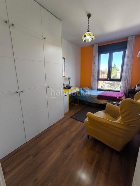 Foto 348548af-3c93-4f6f-8b4d-7025cb1060f7. Casa adossada amb calefacció a Torrejón de Velasco