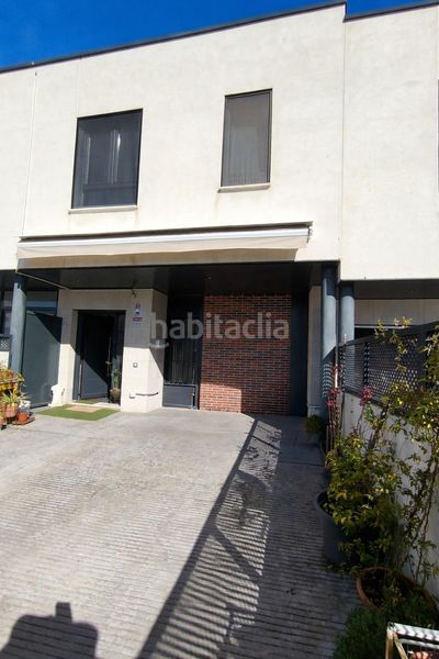 Foto 5fd945f9-2e60-421d-aca9-01d224b9bf19. Casa adossada amb calefacció a Torrejón de Velasco