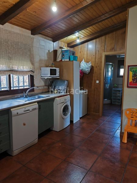 Foto 16cf4eef-1871-45dd-9488-795d755aa06f. Chalet con riscaldamento parcheggio in Viso de San Juan (El)