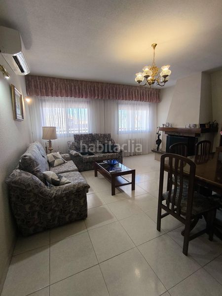 Foto ce7d0cee-da8e-4769-8791-11361e7e77df. Xalet amb calefacció aparcament piscina a Carranque