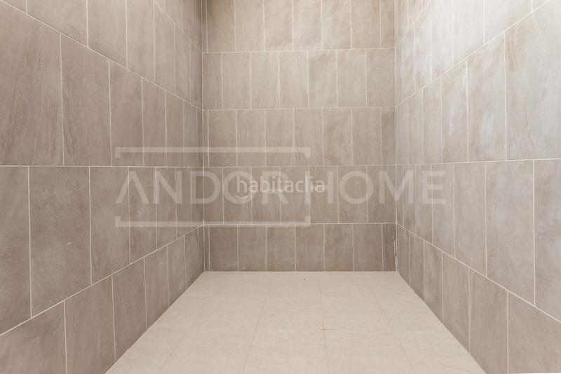 Foto 40b2c86f-b113-4083-a29a-5b332358a435. Business premise in Santa Rosa Santa Coloma de Gramenet