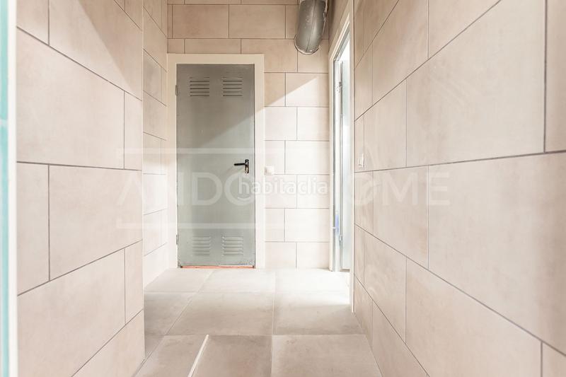 Foto d1ce4964-dc02-4259-8242-495ef96731ca. Business premise in Santa Rosa Santa Coloma de Gramenet