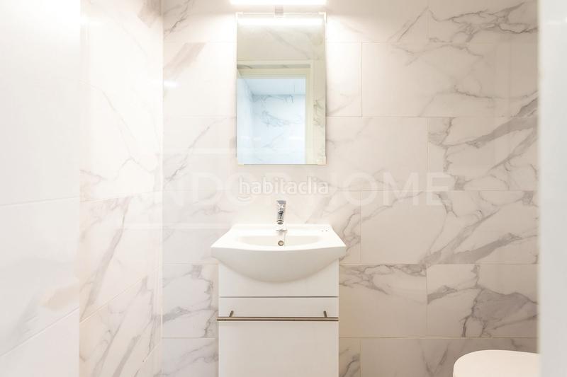 Foto d5b30495-70fd-412a-bf4c-86f9bac05139. Business premise in Santa Rosa Santa Coloma de Gramenet