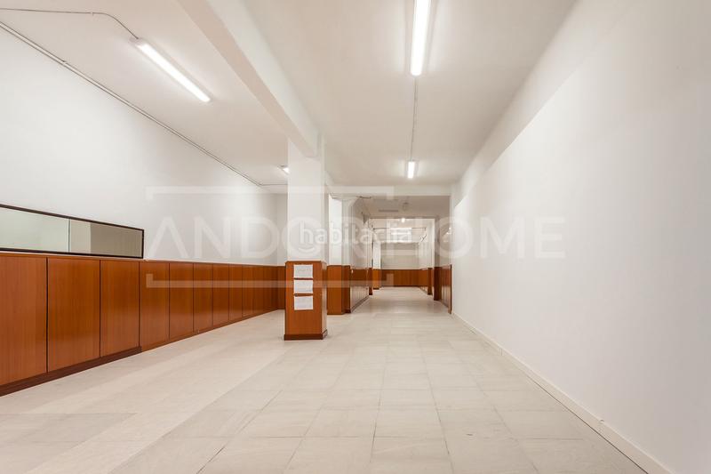 Foto 255f8cfa-773b-4e62-8b0b-c1715ad03430. Local commercial dans Santa Rosa Santa Coloma de Gramenet