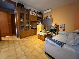 Pis  Carrer de sardenya