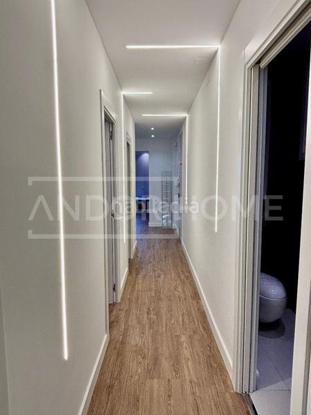 Foto 6e12ef6c-289f-4886-8eb6-7d0199f61ee7. Piso  completamente reformado con acabados de alta calidad en Barcelona