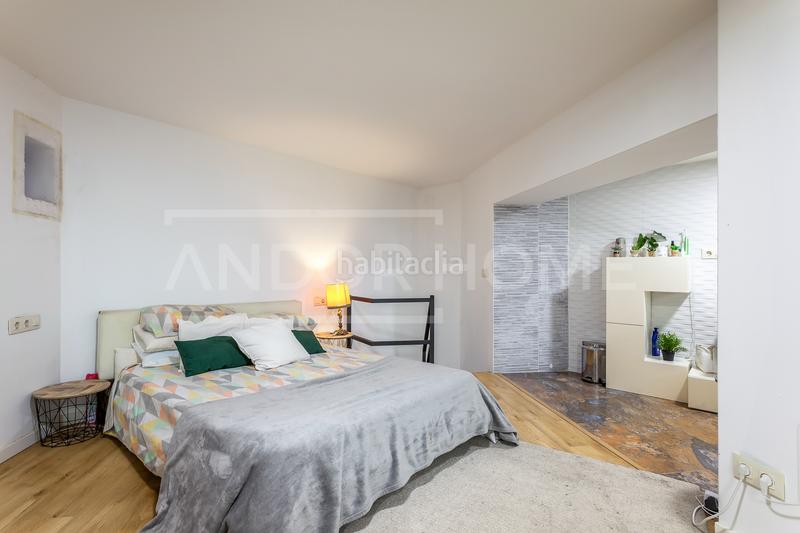 Foto 187bbc5b-d149-45dd-aa80-c77c94464c82. Local comercial en Sants-Badal Barcelona