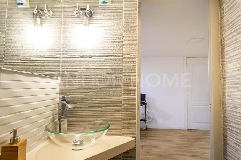 Foto 44df5149-705a-446b-ada6-4f97d0a36ffe. Local comercial en Sants-Badal Barcelona