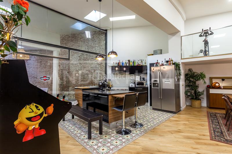 Foto 4f19c348-c288-4044-a747-9ba06c61b055. Local comercial en Sants-Badal Barcelona