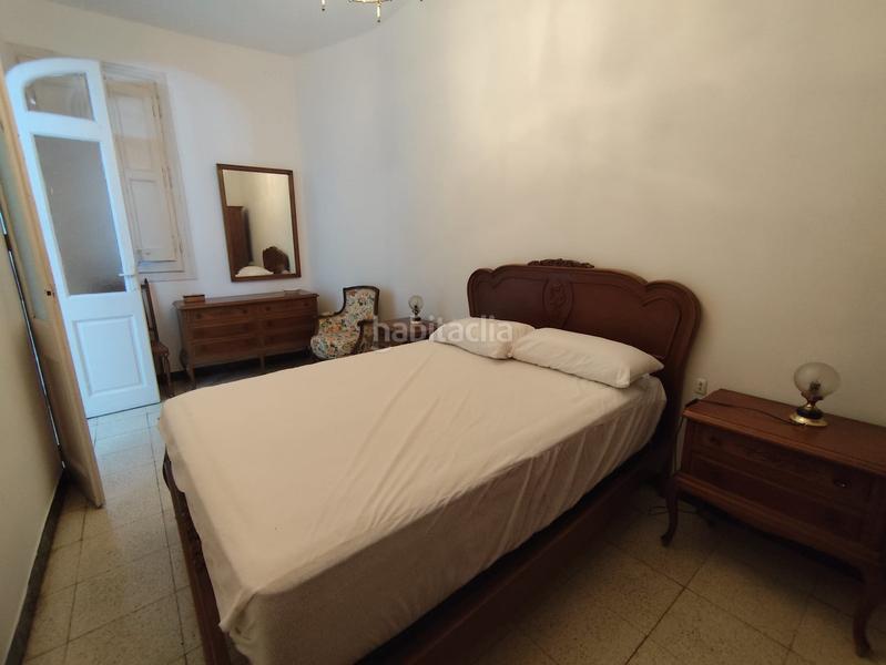 Foto 33f3e4ce-aa6b-48b8-a8ca-d89f6524ad69. Alquiler piso se alquila vivienda completamente amueblada y equipada, ideal para quienes buscan una estancia temporal en Barcelona