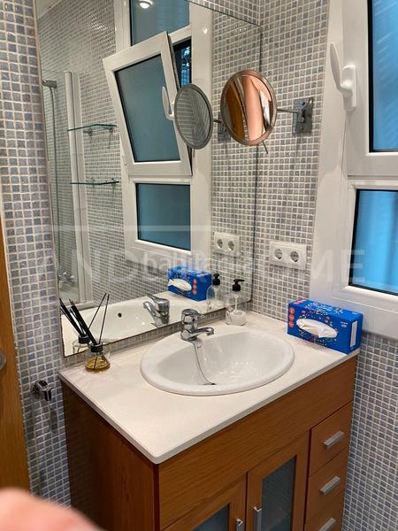 Foto 174fc0a5-0299-4cf4-9e45-b80aac17ce4c. Lloguer pis a Sant Antoni Barcelona