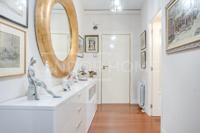 Foto 5926a3bf-12df-42a5-a06f-b1e649359251. Appartement avec chauffage dans Dreta de l´Eixample Barcelona