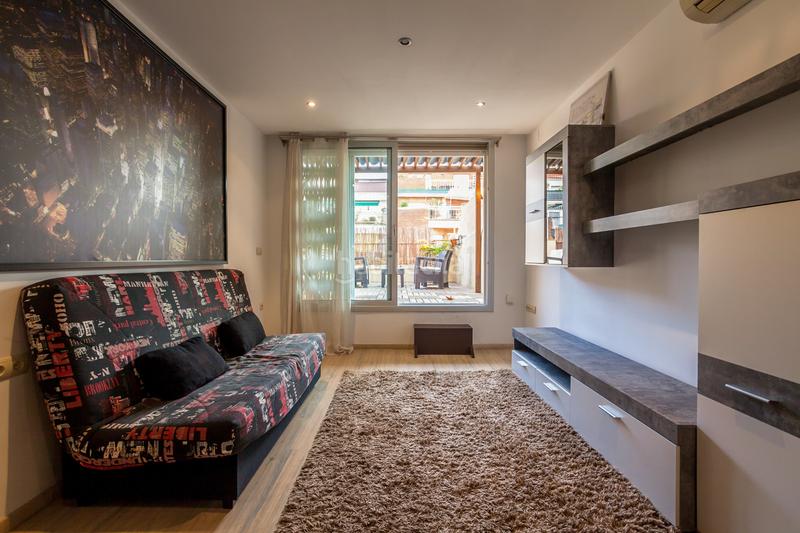 Foto 3adc9e91-24db-4ce4-983a-d92c0c1b62ae. Attique avec chauffage dans La Nova Esquerra de l´Eixample Barcelona