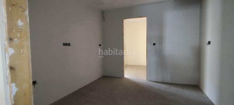 Foto 4d05e65f-d5a3-46f1-8b57-26e4380f46ca. Rent business premise in Casco Antiguo Sur Ciempozuelos