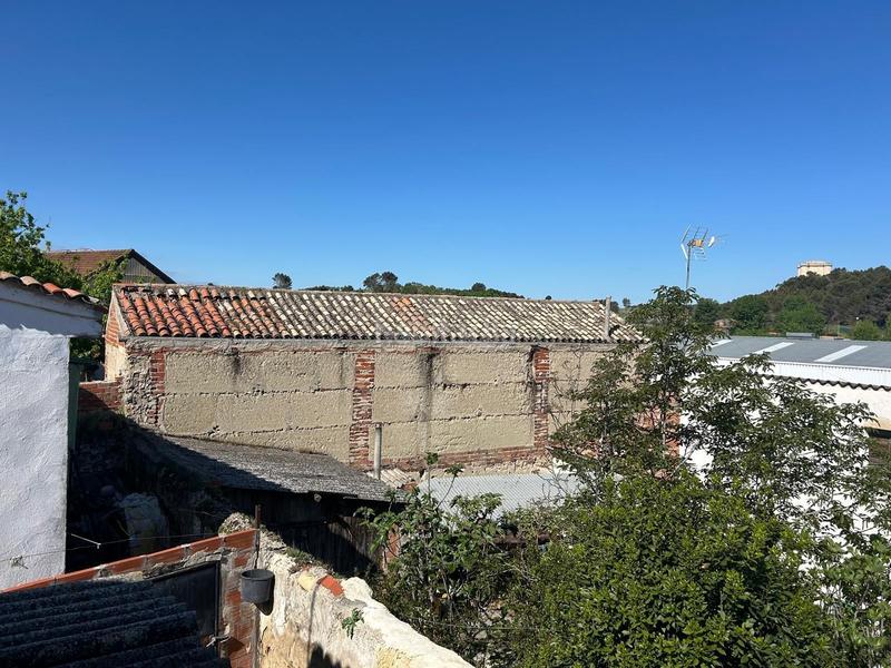 Foto f5996073-785a-4be7-b520-2fbe647d9bb8. Casa  para reformar en Centro Seseña