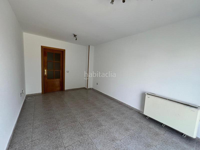 Foto 0ff68c7c-ae94-41e6-929d-523705da7cb3. Piso  de tres dormitorios dos baños, terraza,garaje, trastero, piscina en Ciempozuelos