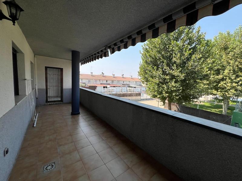 Foto a3e28491-5e3b-4ba0-9901-c1aaf4e6befa. Piso  de tres dormitorios dos baños, terraza,garaje, trastero, piscina en Ciempozuelos