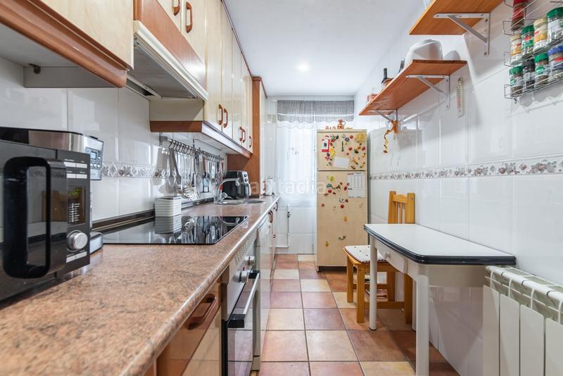 Foto 5a427273-66ec-4afd-abd4-819a12d14eec. Casa a schiera con riscaldamento parcheggio in Cuevas-Ilustración Ciempozuelos