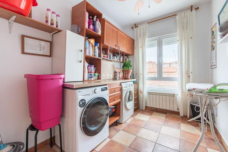 Foto 92d75706-fd85-4a70-b6d2-7f3238839552. Casa a schiera con riscaldamento parcheggio in Cuevas-Ilustración Ciempozuelos