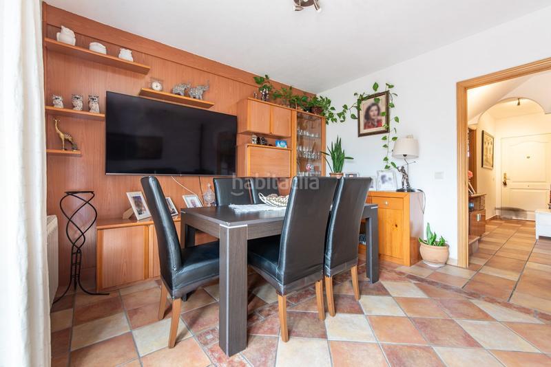 Foto dab74c98-1ebd-4a55-8fab-d8d5e4471824. Casa a schiera con riscaldamento parcheggio in Cuevas-Ilustración Ciempozuelos