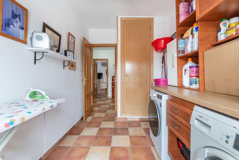 Foto f96570b3-39b7-4f38-80d1-b58523e4c54f. Casa a schiera con riscaldamento parcheggio in Cuevas-Ilustración Ciempozuelos