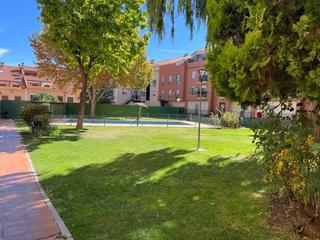 Appartement  Jardines. Cuidado con este maravilloso piso de 2 habitaciones y 2 baños en