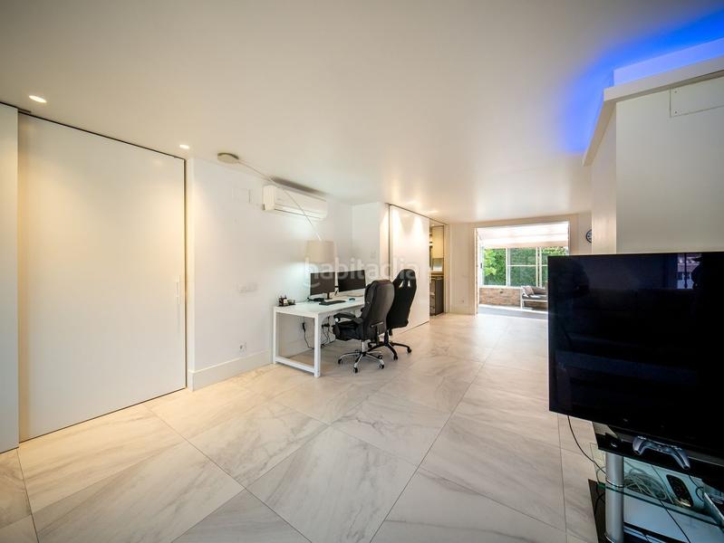 Foto 34ee1261-61e7-45b3-8769-36e65c573b52. Casa adossada amb calefacció piscina a Hispanoamérica-Comunidades Valdemoro