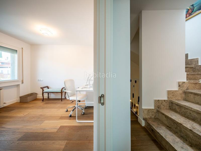 Foto 416a72b9-7e96-48b6-a2de-4403231b1599. Casa adossada amb calefacció piscina a Hispanoamérica-Comunidades Valdemoro