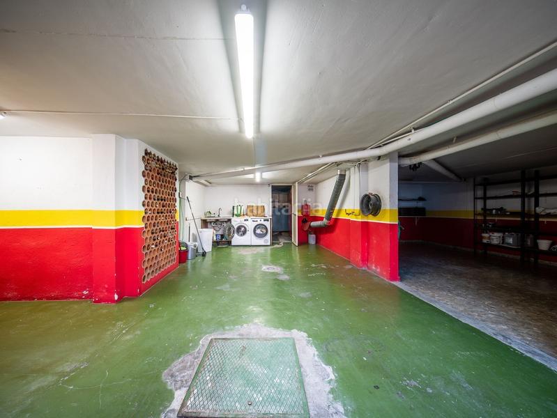 Foto 4558aa38-bc9c-4415-add4-229919f7bdf8. Casa adossada amb calefacció piscina a Hispanoamérica-Comunidades Valdemoro