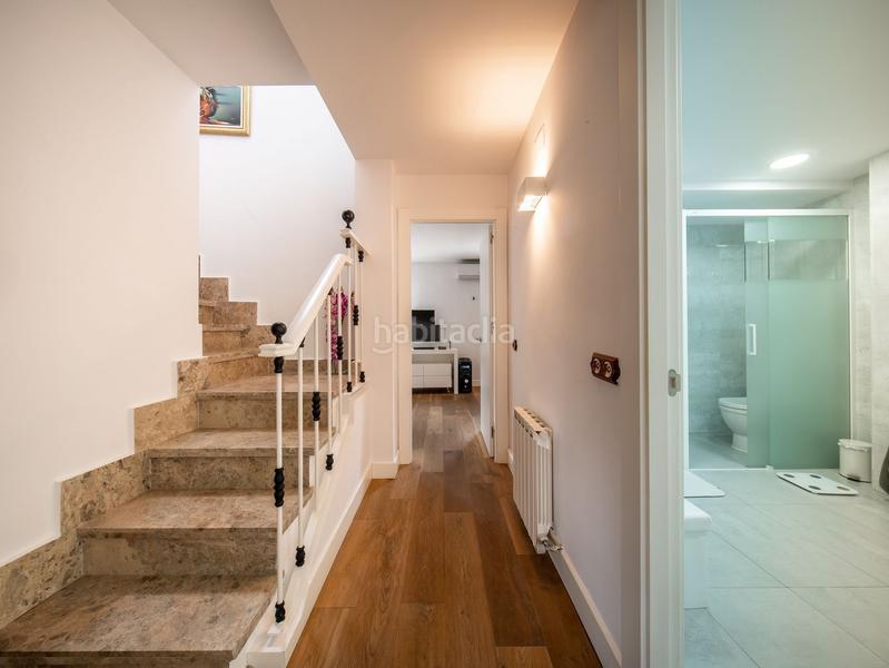 Foto 90ce8474-6cad-44ce-bd9a-b0cfd8b2558b. Casa adossada amb calefacció piscina a Hispanoamérica-Comunidades Valdemoro